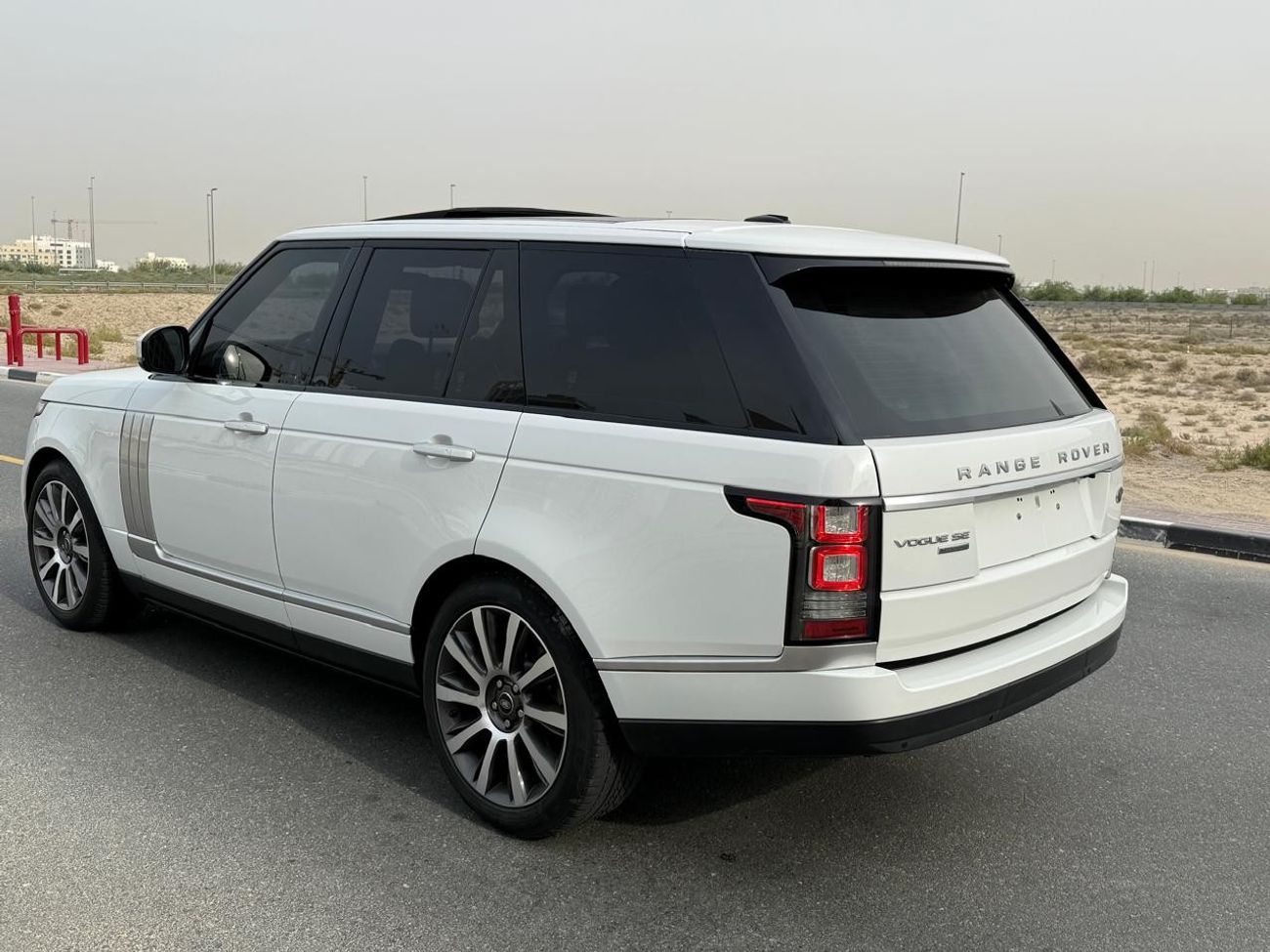 Land Rover Range Rover Vogue SE 5.0L