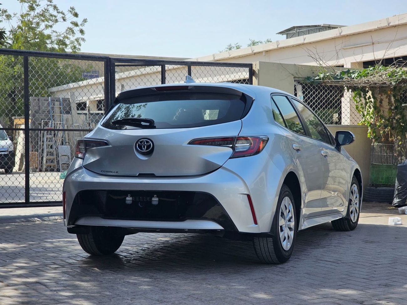 Toyota Corolla SE 2.0L