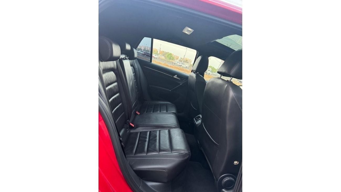 فولكس واجن جولف ار volkswagen golf r 2016 model gcc