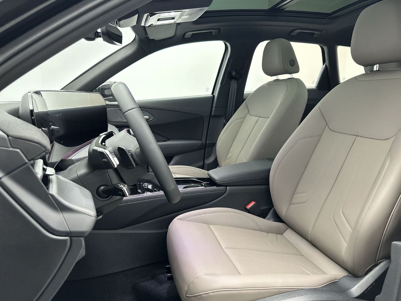 Audi Q3 SUV TFSI quattro 204hp Premium Edition (Ref# 21143)