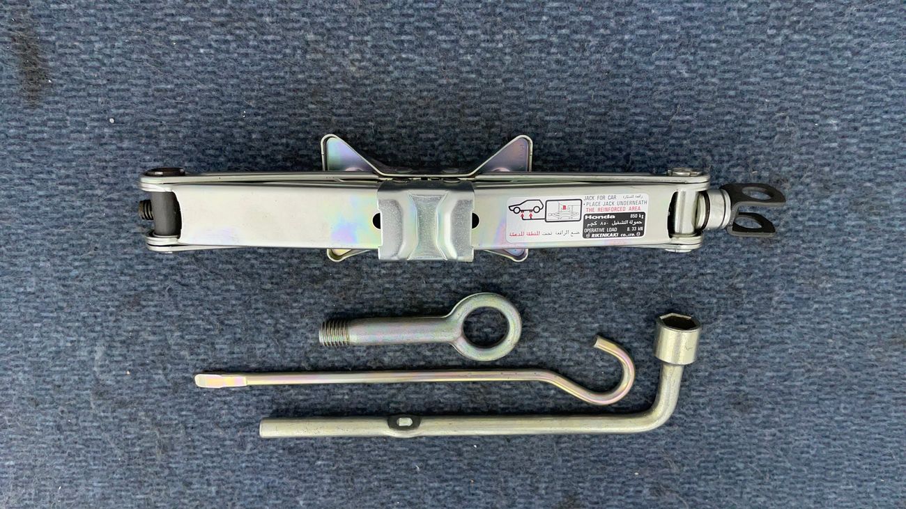 Honda Civic LX SPORT 1.6 | Zero Down Payment | Free Home Test Drive