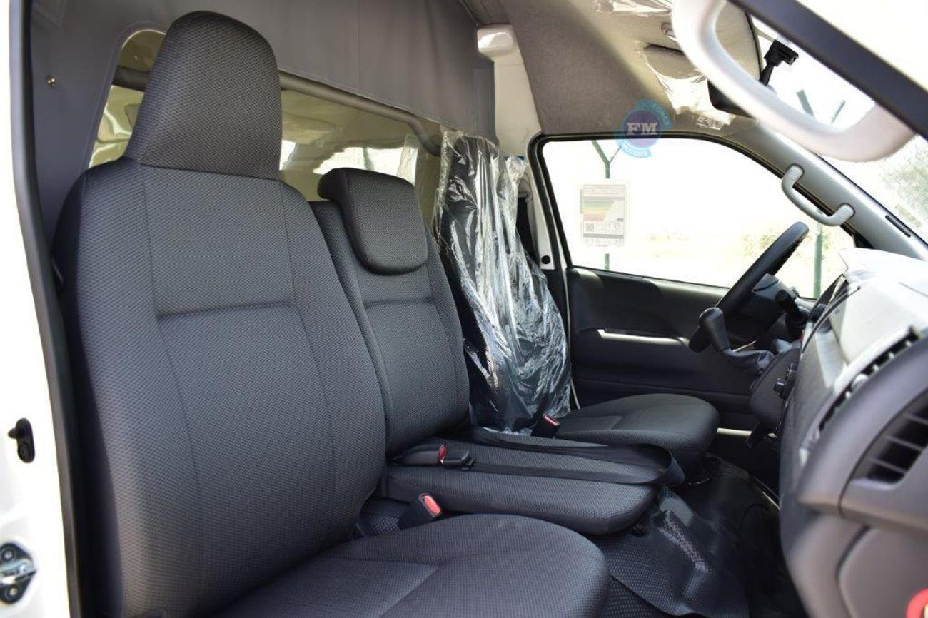 Toyota Hiace Delivery Van High Roof 2.7L Petrol Manual