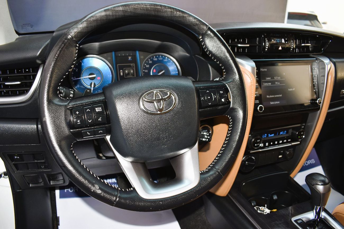 Toyota Fortuner GXR 4.0L (278 HP)