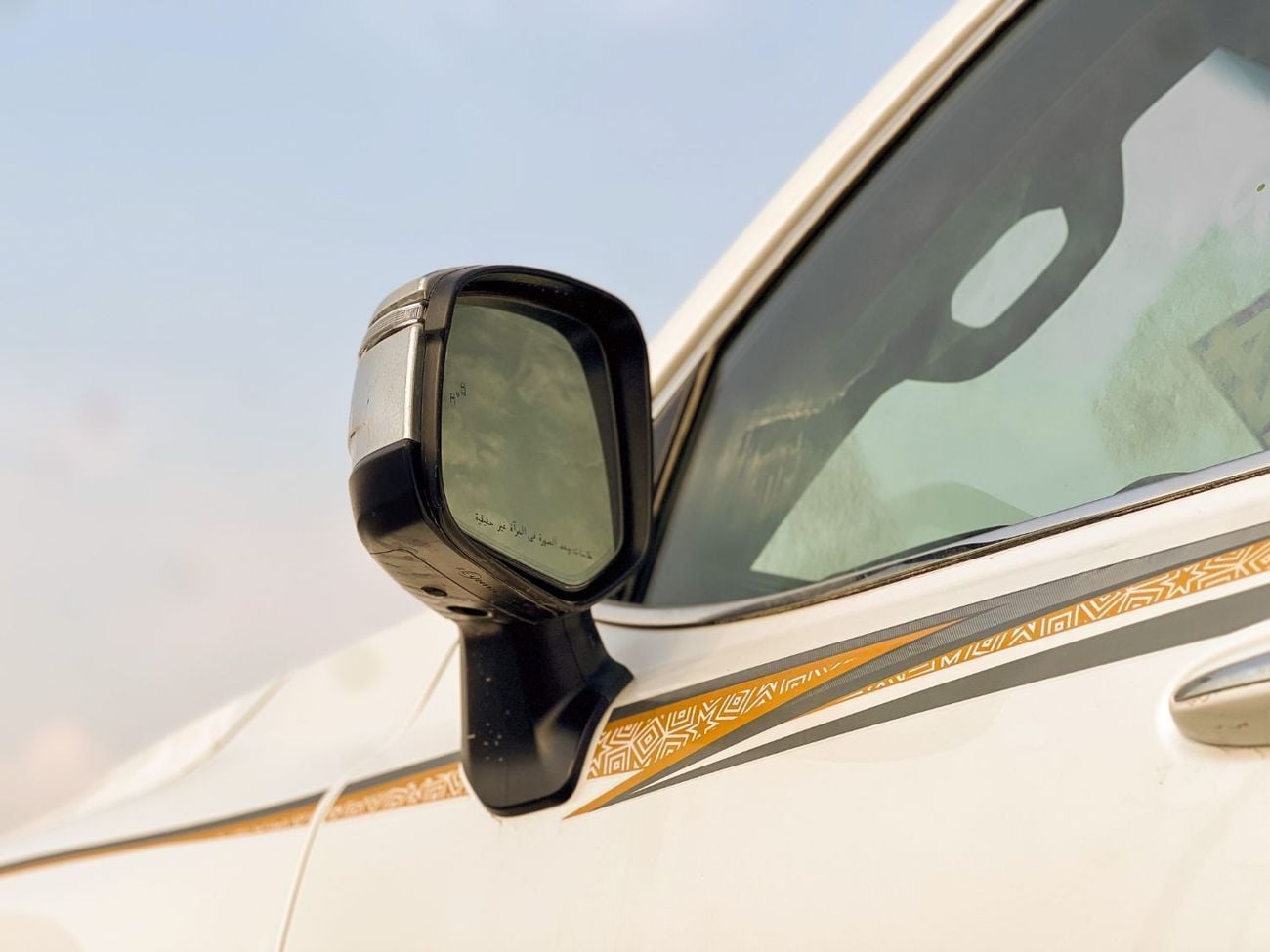 تويوتا لاند كروزر EXPORT ONLY - Toyota LC300 VXR 3.3L DSL (GCC Specification)