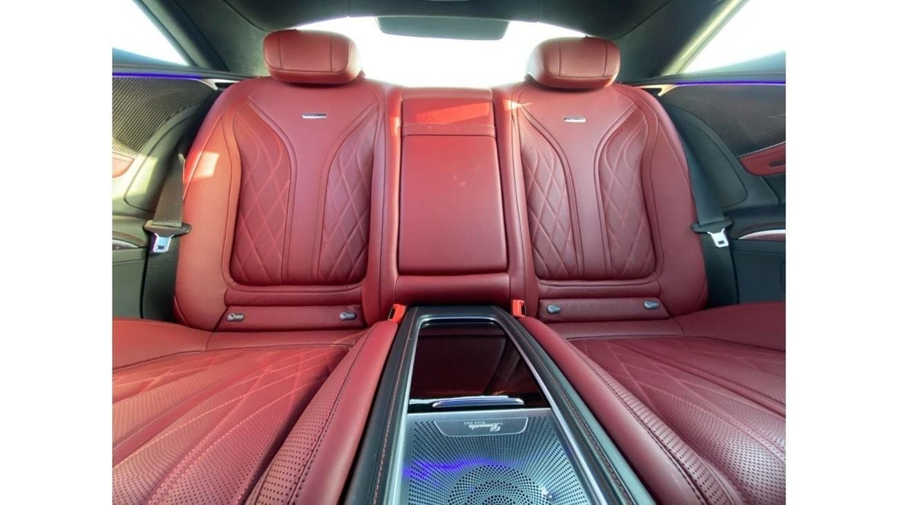 مرسيدس بنز S 63 AMG كوبيه GCC SPEC NEAT AND CLEAN