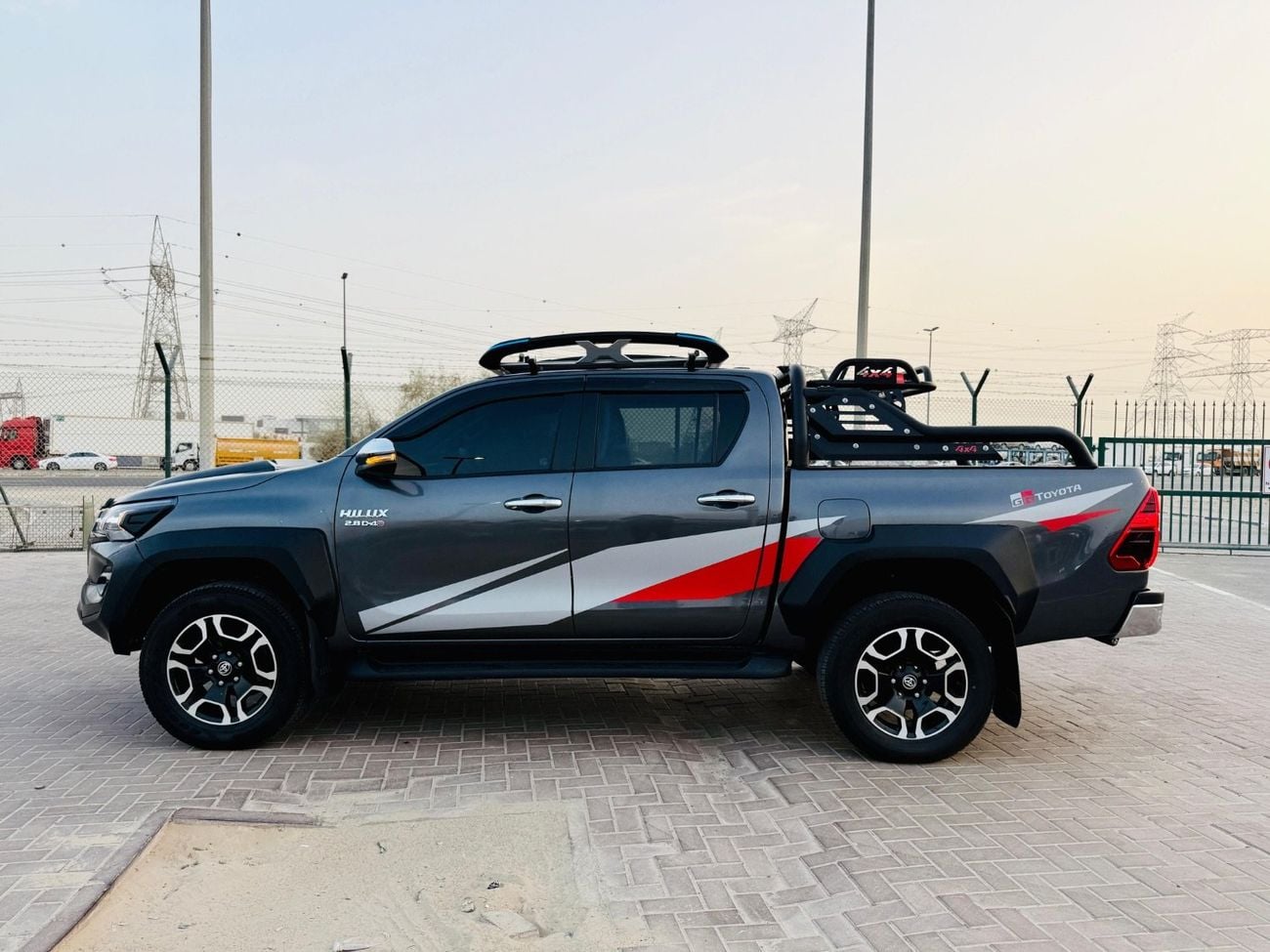 تويوتا هيلوكس GR Sport 2.8L