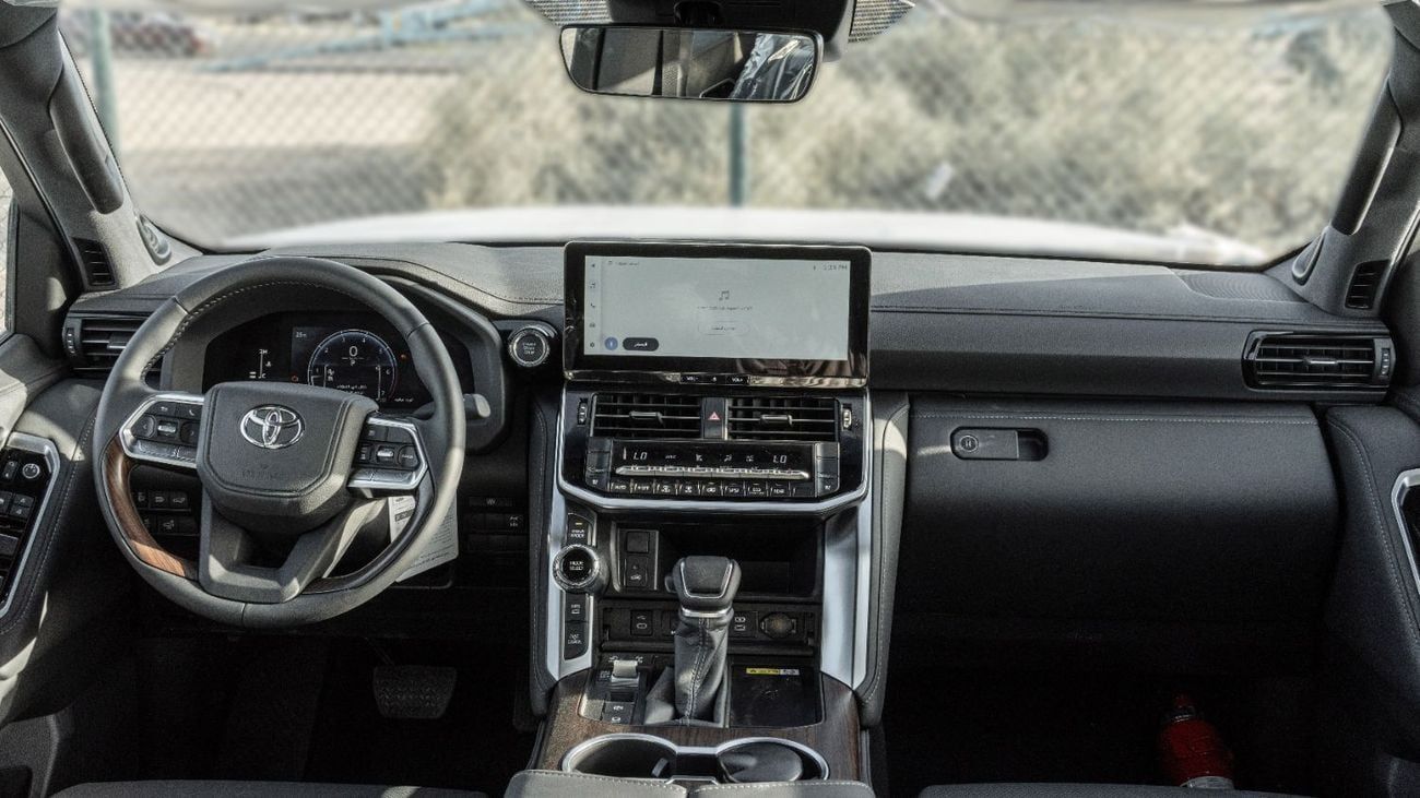 تويوتا لاند كروزر GXR 2026 Toyota Land Cruiser GXR 3.5L AT Petrol (Black-Black)