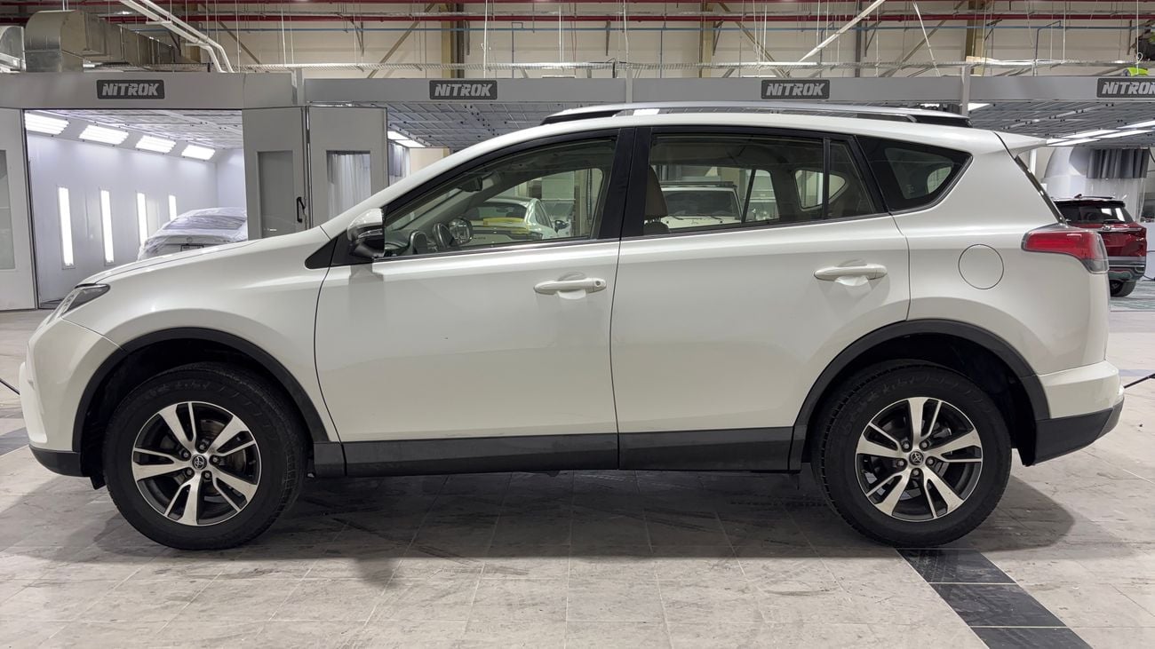 Toyota RAV4 VX 2017 VX | AED 1184/Month | 0 DP | 30 Day Return | Warranty | Service History