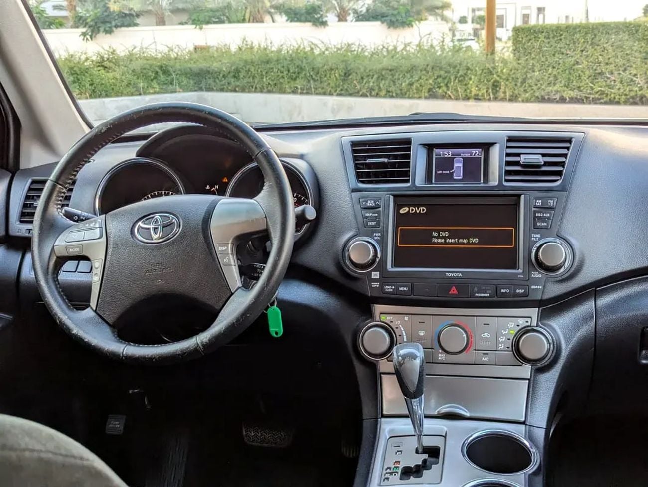 تويوتا هايلاندر V6 | 3.5L V6 | Spacious &amp; Reliable Family SUV