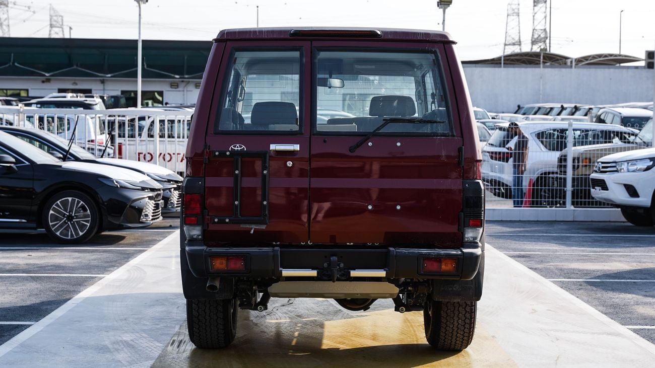 Toyota Land Cruiser 70