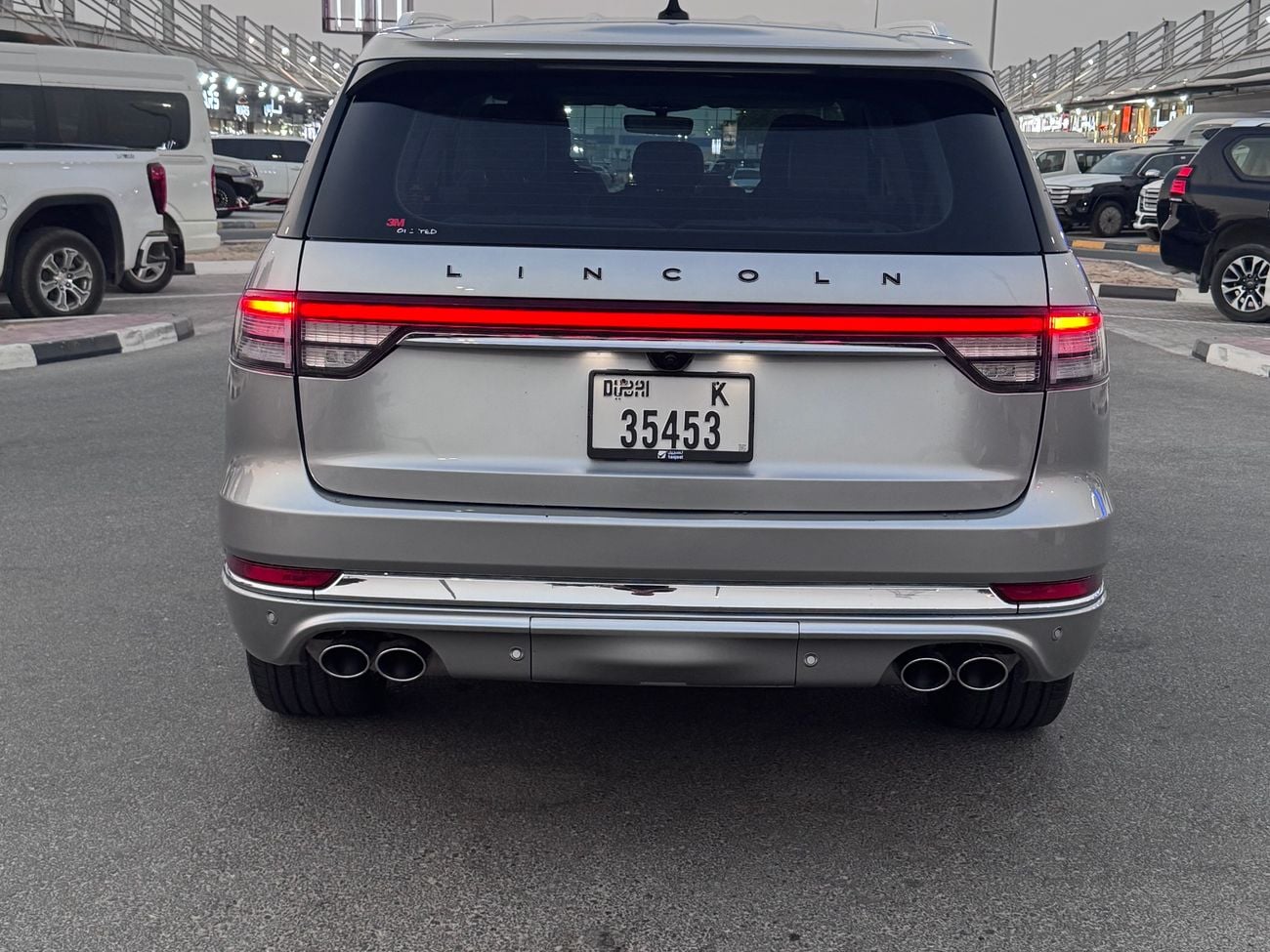 Lincoln Aviator PRESIDENTIAL