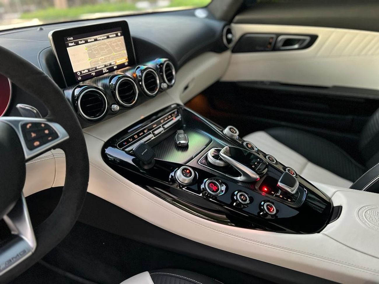 Mercedes-Benz AMG GT S MERCEDES BENZ GT 63 S AMG GCC CARBON FIBER UNDER WARRANTY FULL SERVICE HISTORY