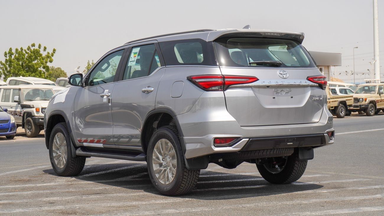 Toyota Fortuner SR5 4.0L V6