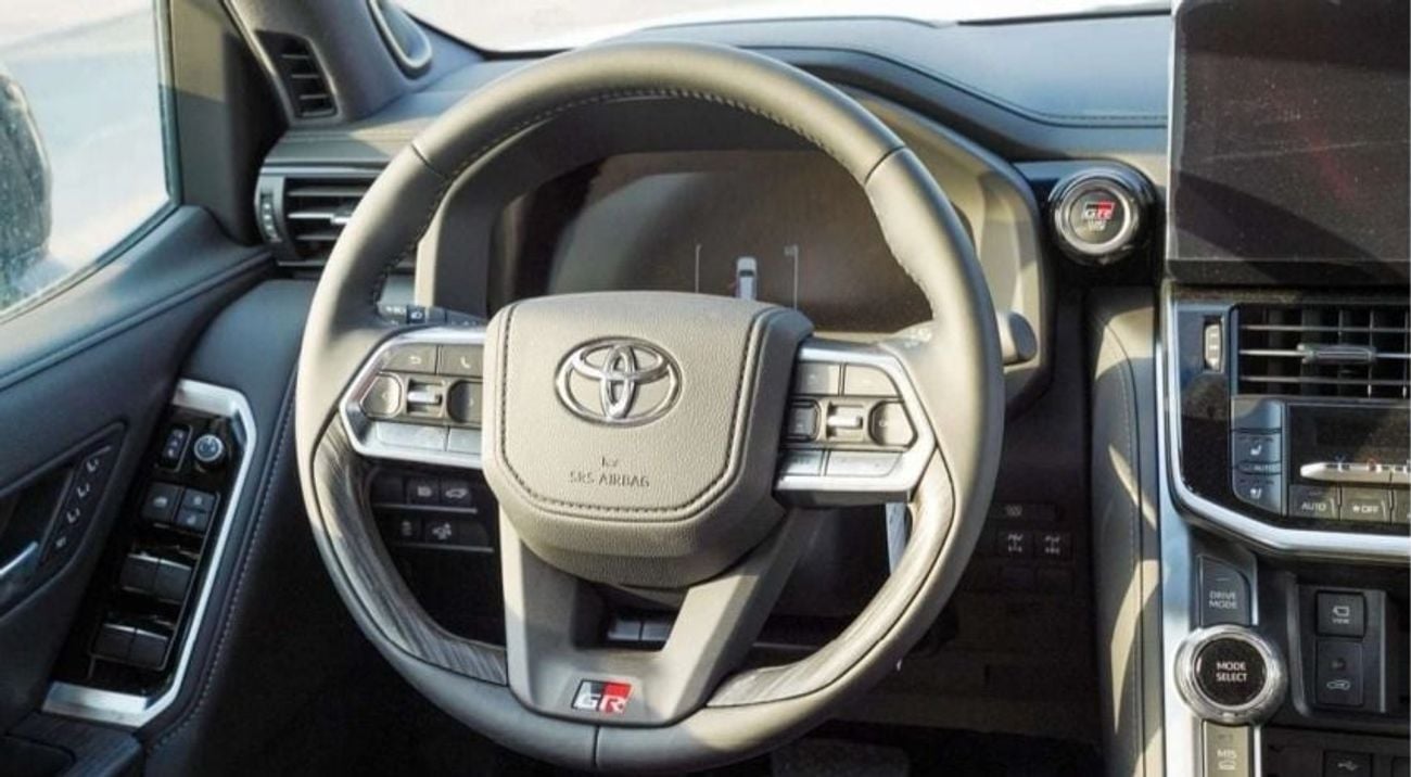 Toyota Land Cruiser GR SPORT
