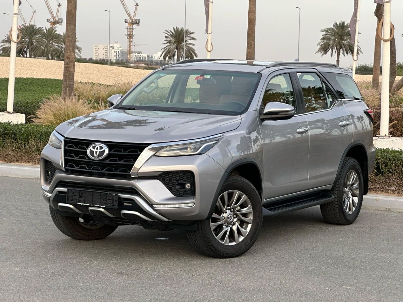 تويوتا فورتونر VXR 4.0L (278 HP)
