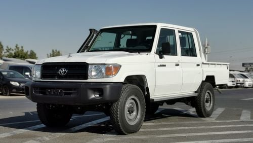 تويوتا لاند كروزر بيك آب 4.0L DIESEL, 16" TYRE, SNORKEL, XENON HEADLIGHTS (CODE # LCDC01)