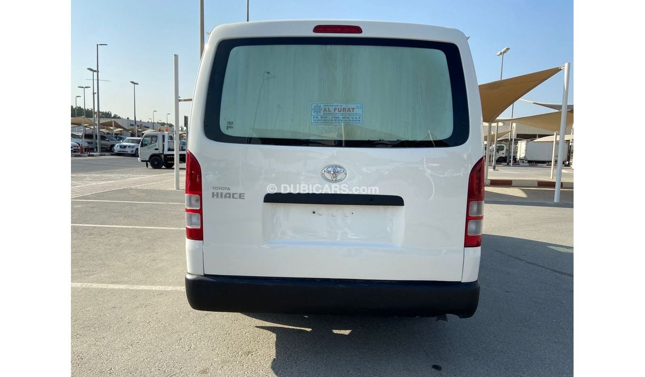 Toyota Hiace Toyota hiace 2013 chelr g cc good condition