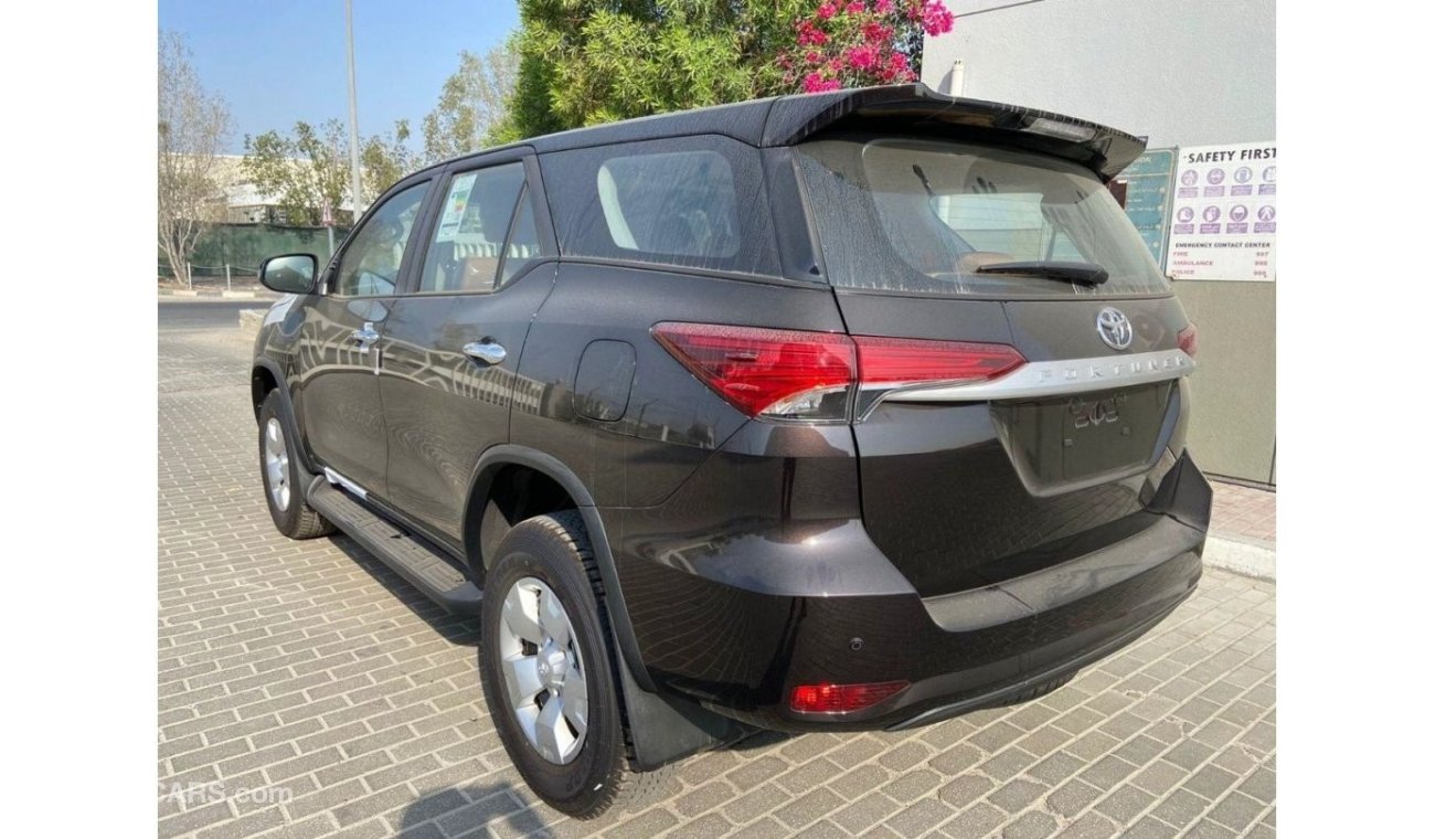 Toyota Fortuner 2.4L 4x4 LOW 6AT DIESEL FRONT &REAR PARKING SENSORS FOR EXPORT ONLY