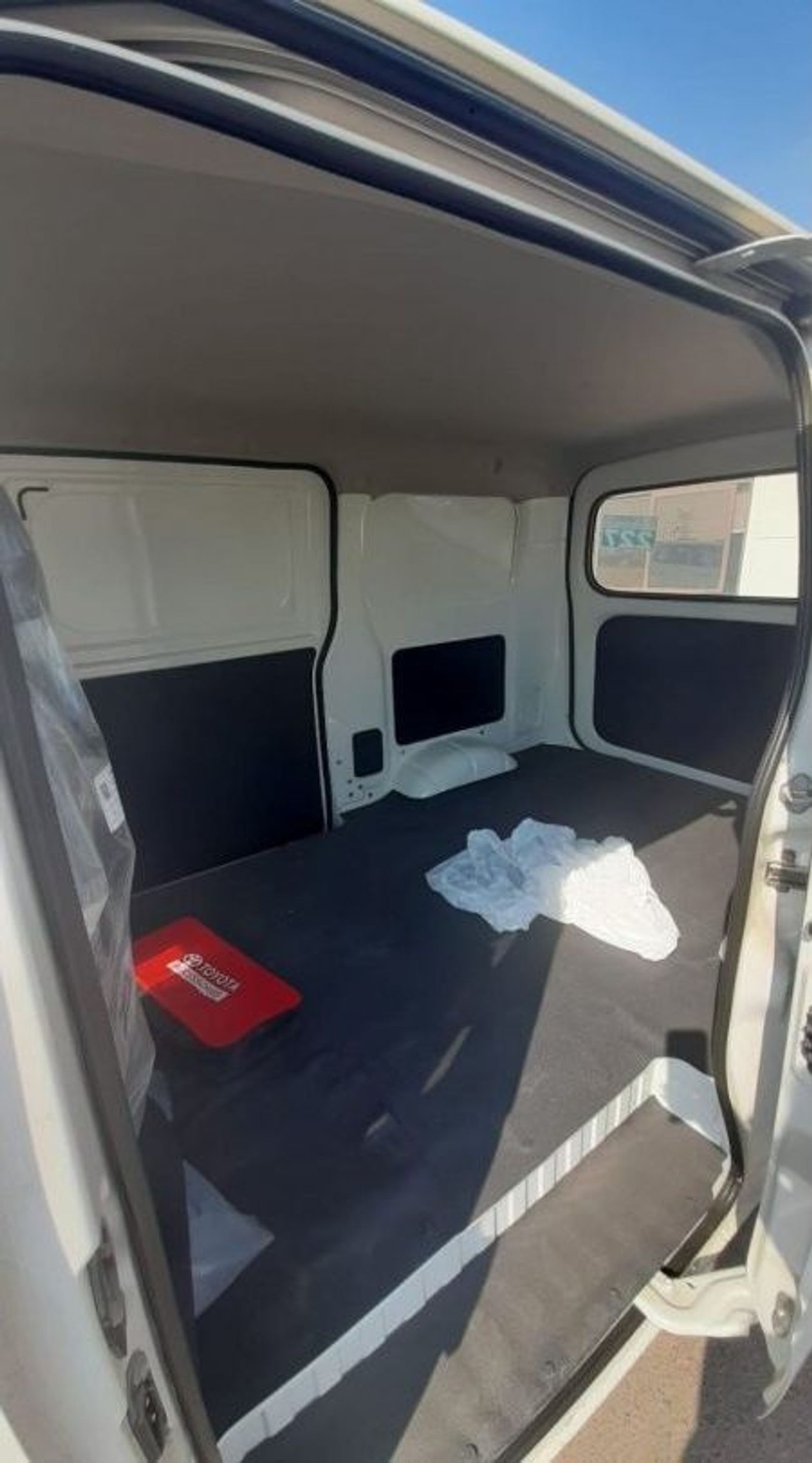 Toyota Lite Ace Toyota Lite-Ace TOYOTA LITE-ACE CARGO PANEL 1.5L WITH AC