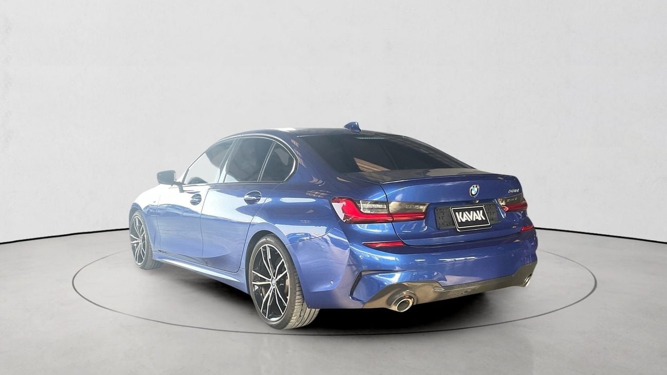 بي أم دبليو 330i 2.0 330I M SPORT PREMIUM AUTO | شامل الضمان | 0 ﺪﻔﻋﺓ ﺃﻮﻟﻯ