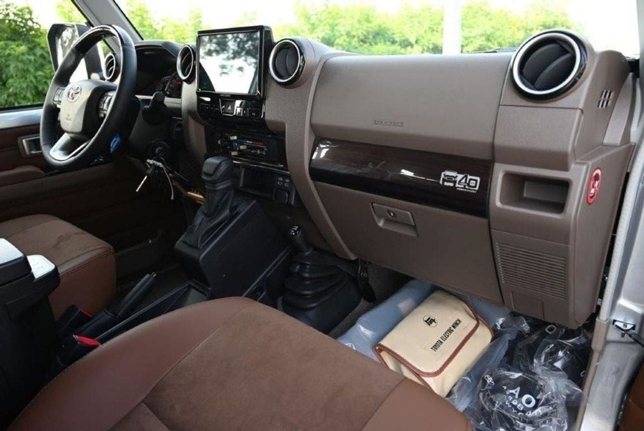 Toyota Land Cruiser 70 2025 TOYOTA LAND CRUISER 76 HARDTOP LX-Z V6 4.0L 4WD 5-SEATER AT-40TH ANNIVERSARY