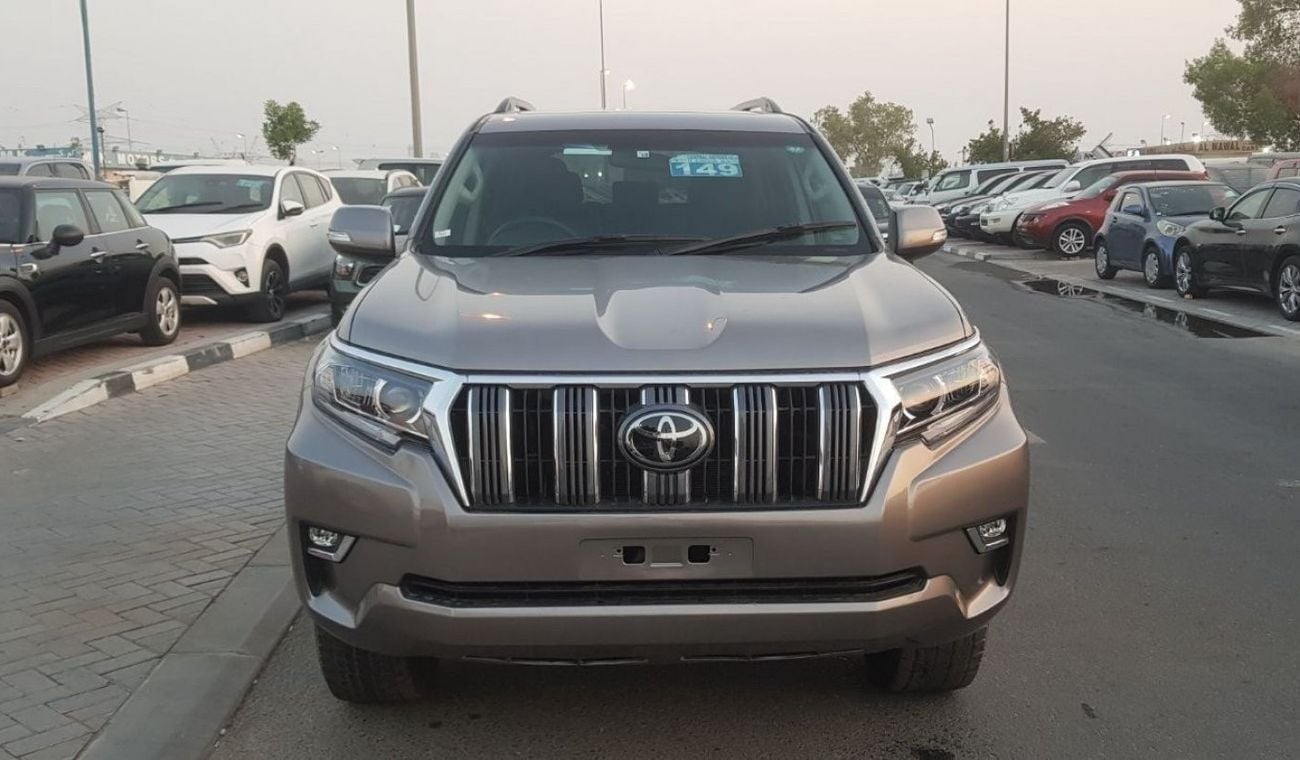 Toyota Prado 2.7cc PETROL LEATHER SEATS ELECTRIC SEATS 7 SEATER FACELIFTED INTERIOR AND EXTERIOR TO 2022 DESIGN