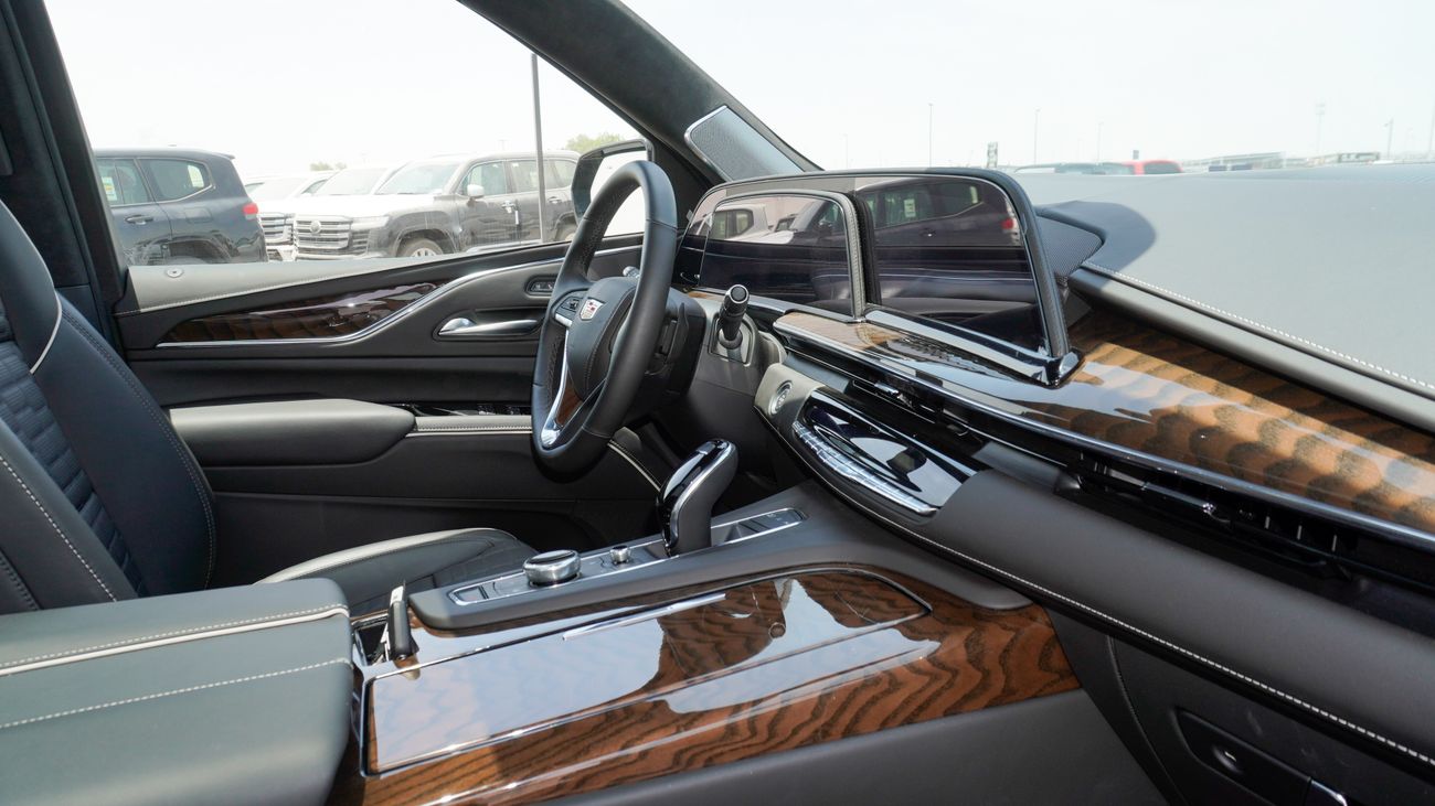 Cadillac Escalade 600