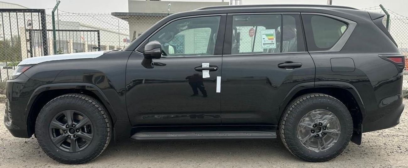 لكزس LX 600 2025 Lexus LX600 Overtrail Off-Road (7-Seater) 3.5L V6 Twin-Turbo Petrol A/T 4WD Export Only
