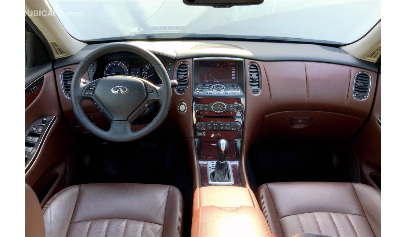 إنفينيتي QX50 Luxury