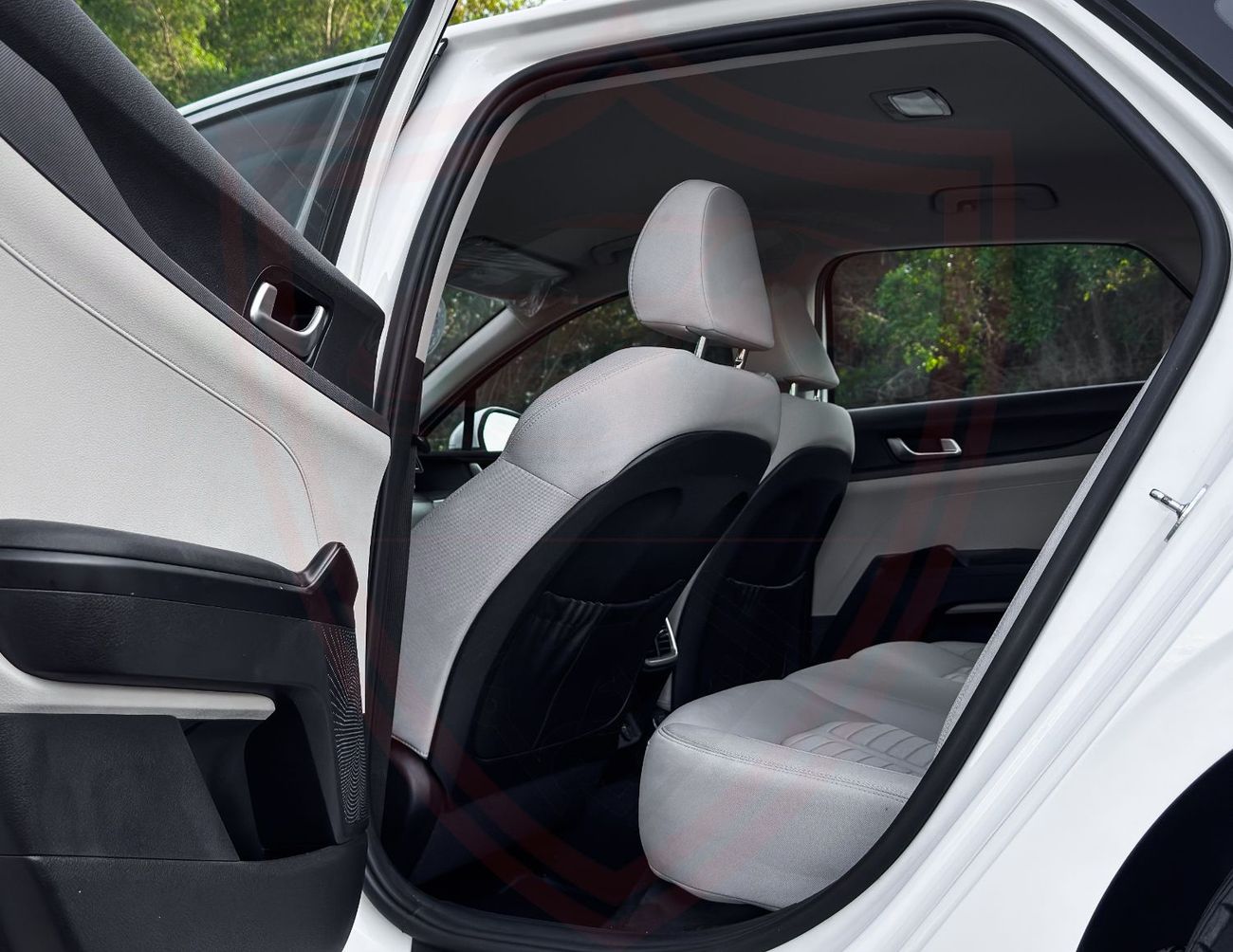 كيا K5 كيا K5 | 2.5 لتر | 2022 | خليجي | خالية من الحوادث | بحالة ممتازة | 1076 شهرياً