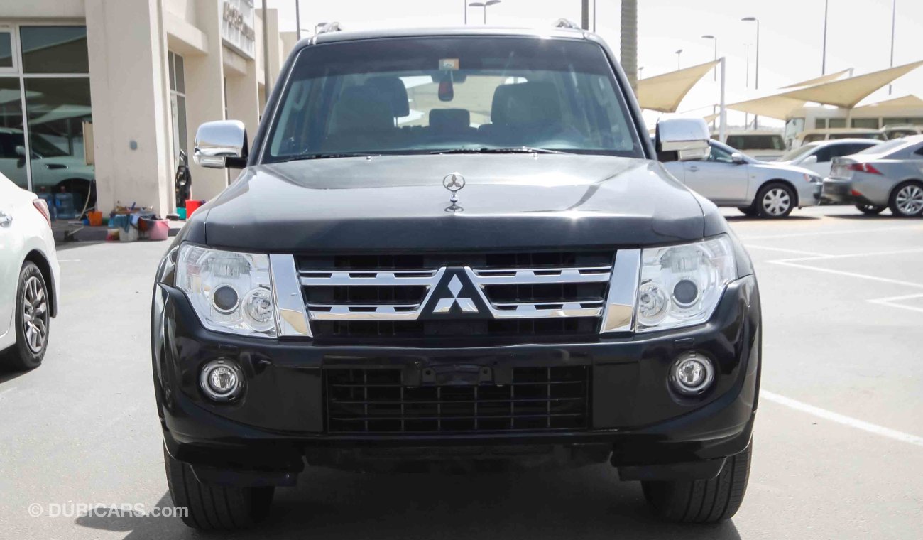 Mitsubishi Pajero GLS V6