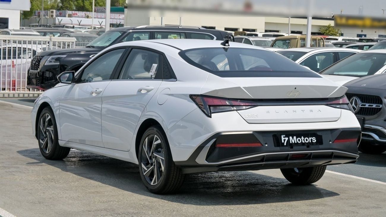 هيونداي إلانترا Hyundai Elantra 2025