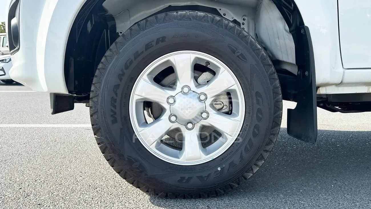 Isuzu DMax 2.5L Diesel DC 4X4 Power Windows & Alloy Wheel Manual