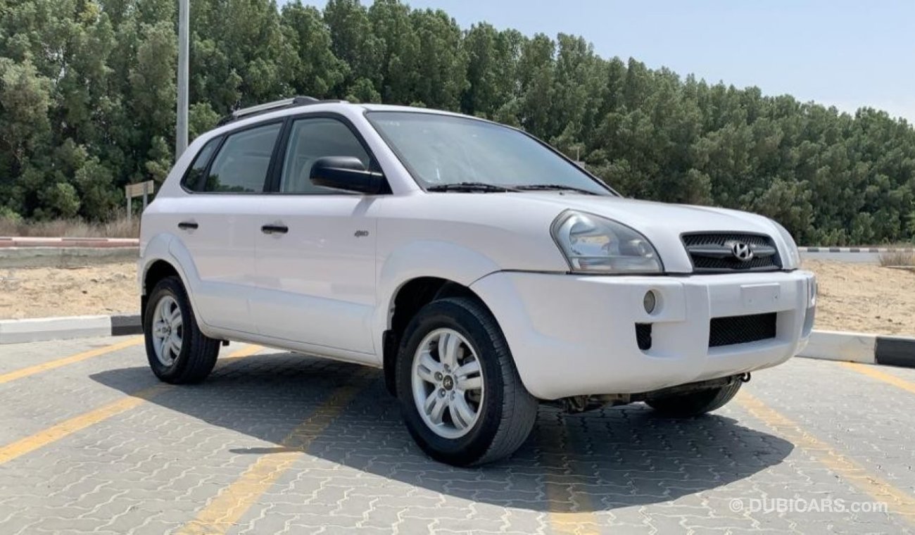 Hyundai Tucson 2008 V6 4x4 Ref#723