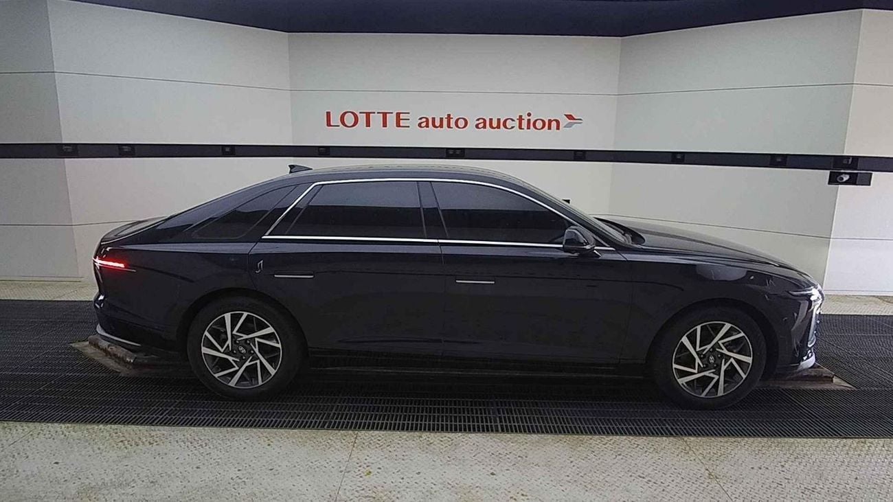 هيونداي أزيرا 2023 HYUNDAI GRANDEUR (AZERA) 2.5CC EXCLUSIVE