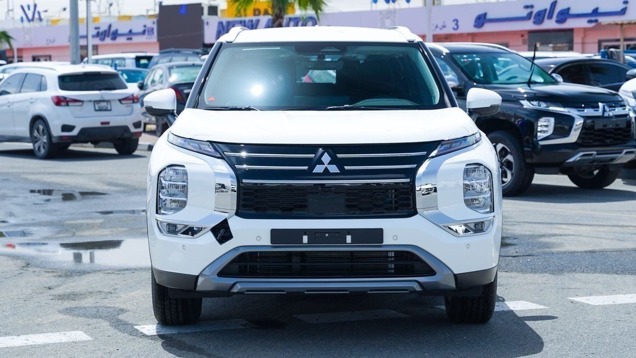 Mitsubishi Outlander GLX MIDLINE Brand New 2026 Mitsubishi Outlander Medium Line (G10) 2.5L | 7-Seater SUV | GCC Specific