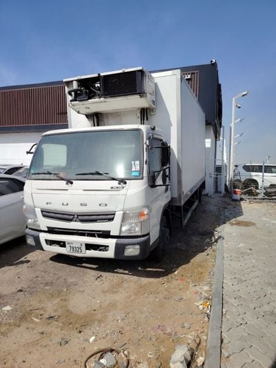 Mitsubishi Fuso Canter MITSUBISHI FUSO ROSA USED WITH NEW REFRIGERATOR BOX EUROPEAN SPECS 2014 MODEL