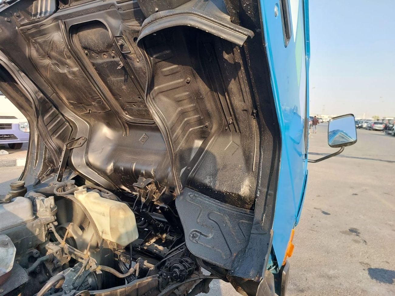 Mitsubishi Fuso Canter (RAMADAN OFFER) MITSUBISHI CANTER TRUCK RHD 1988 MODEL 8.4 L DIESEL MANUAL(PM427337)