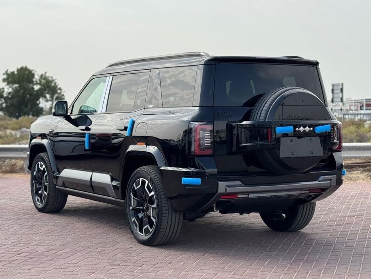 بي واي دي ليوبارد 8 BYD LEOPARD 8 2025,