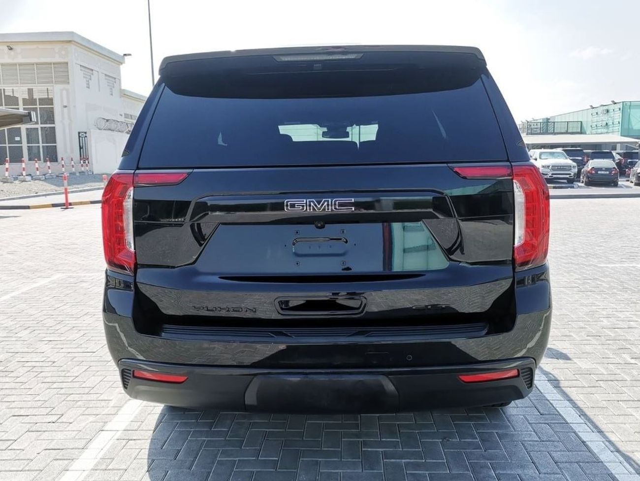 GMC Yukon GMC Yukon SLT Diesel - 2023 - Black