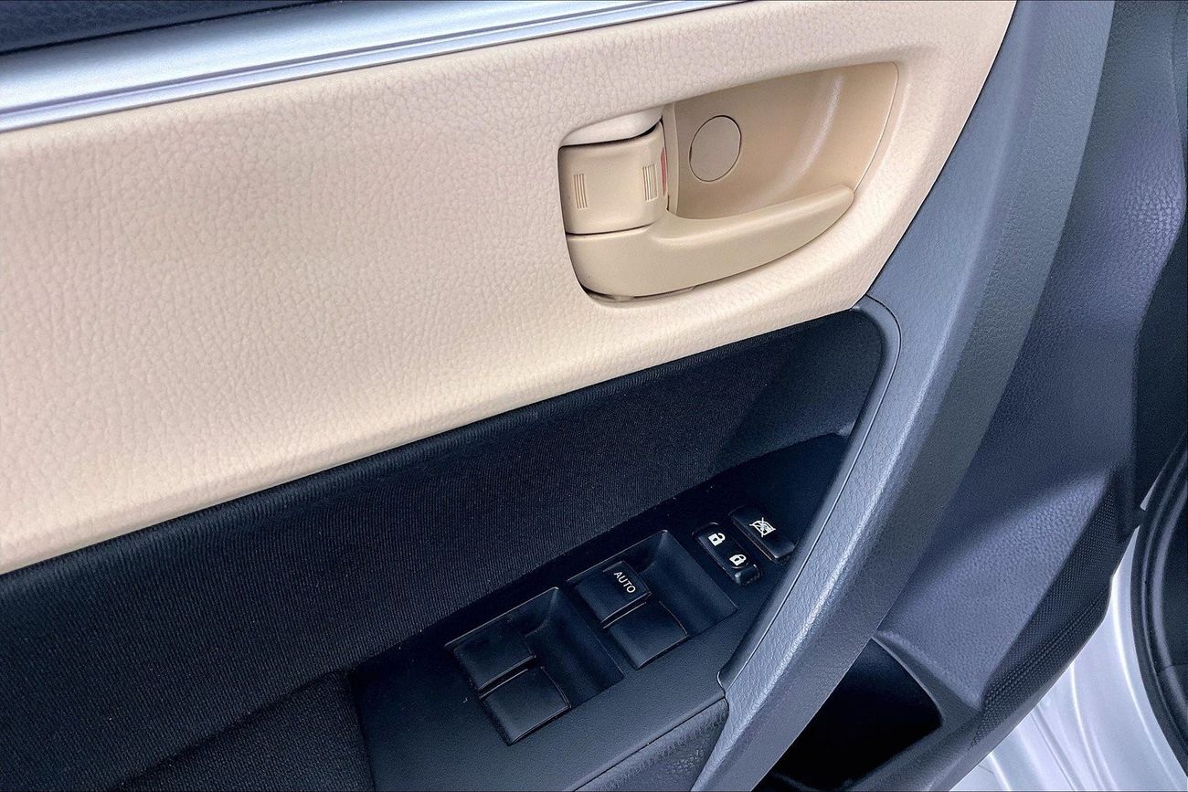 تويوتا كورولا SE | سنة ضمان مجانية | نسبة التمويل 1.99% | سياسة الإعادة بعد 7 أيام