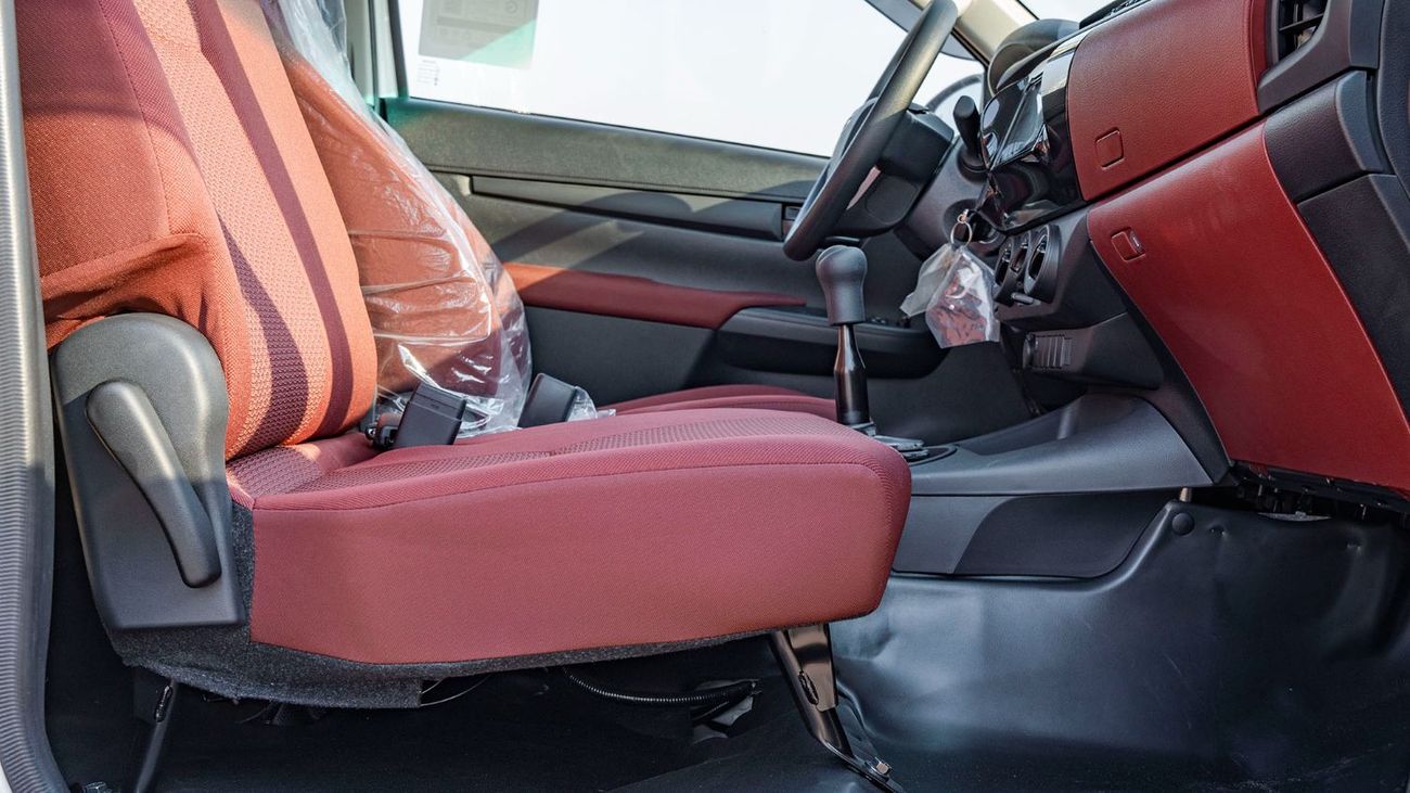 تويوتا هيلوكس 