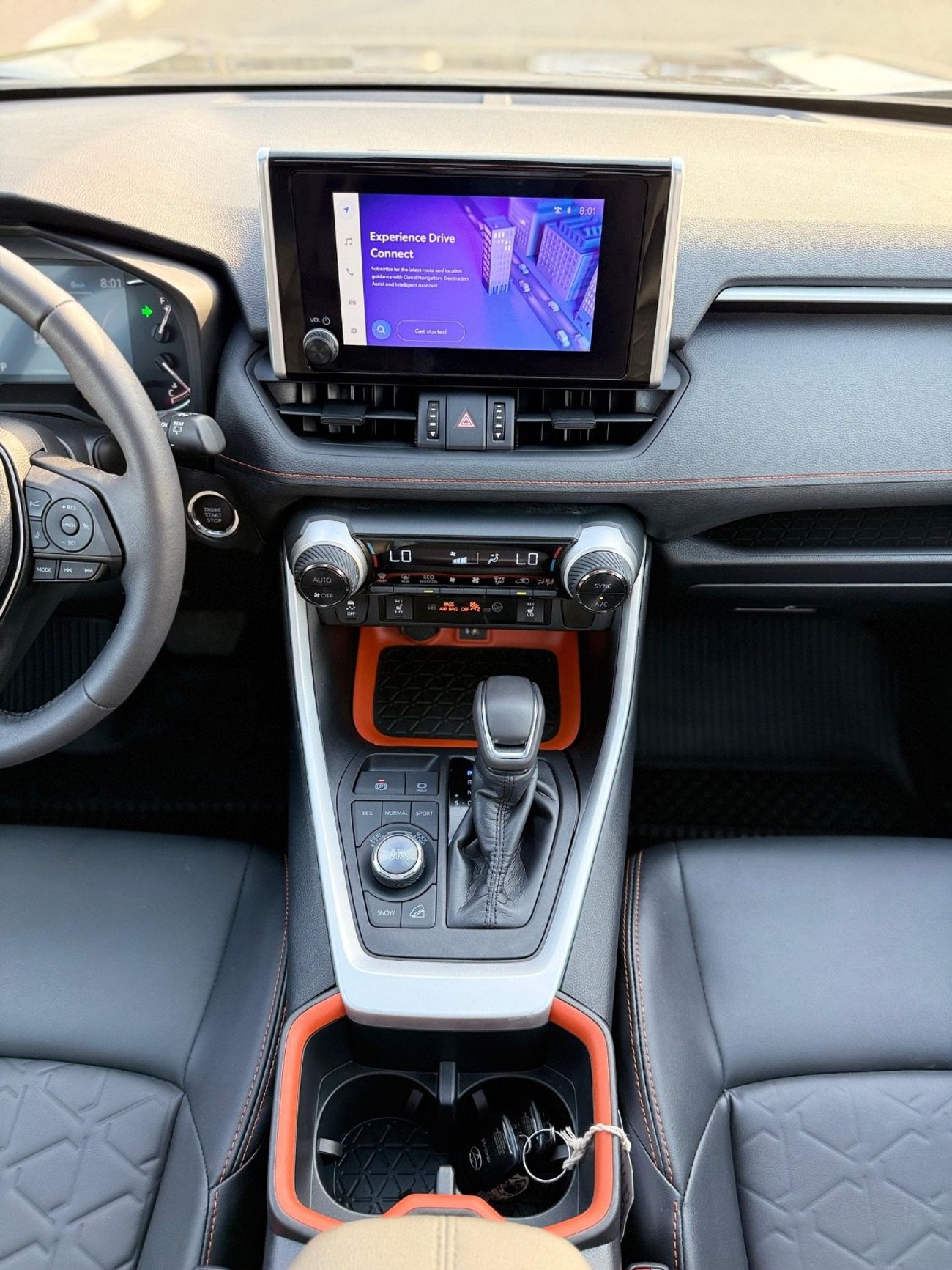 تويوتا راف ٤ Adventure Full Option 4WD Sunroof, leather, push start