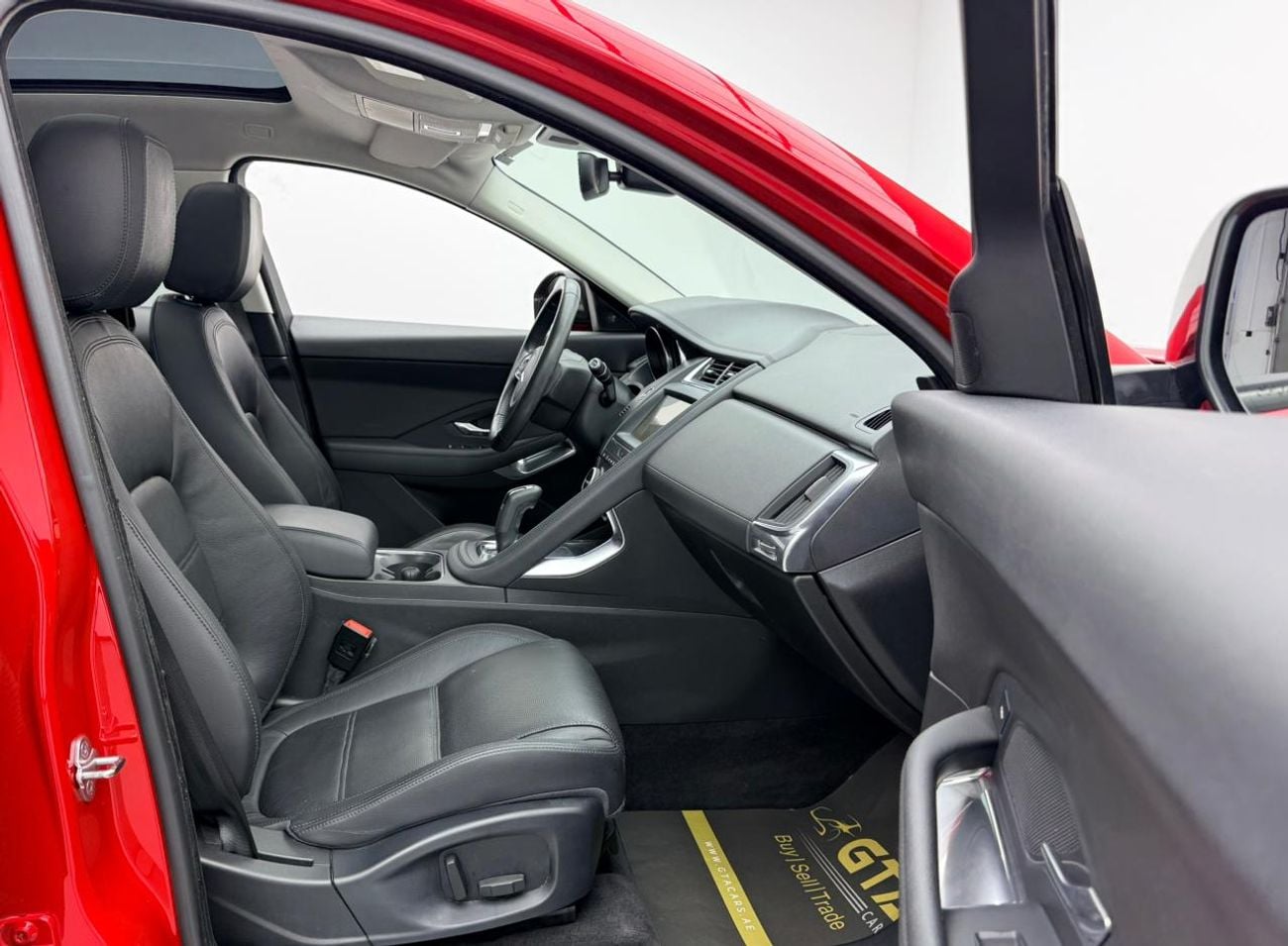 Jaguar E-PACE 2019 Jaguar E-Pace P200 S, Warranty, Full Jaguar Service History, Fully Loaded, GCC