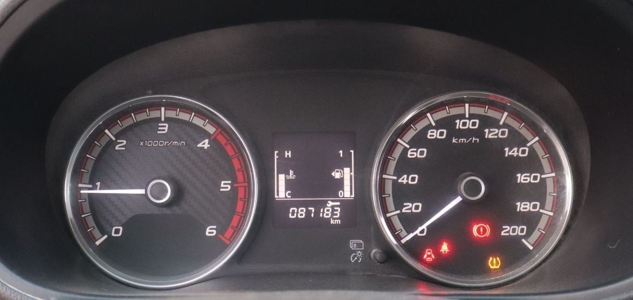 ميتسوبيشي L200 GLS 2.4L