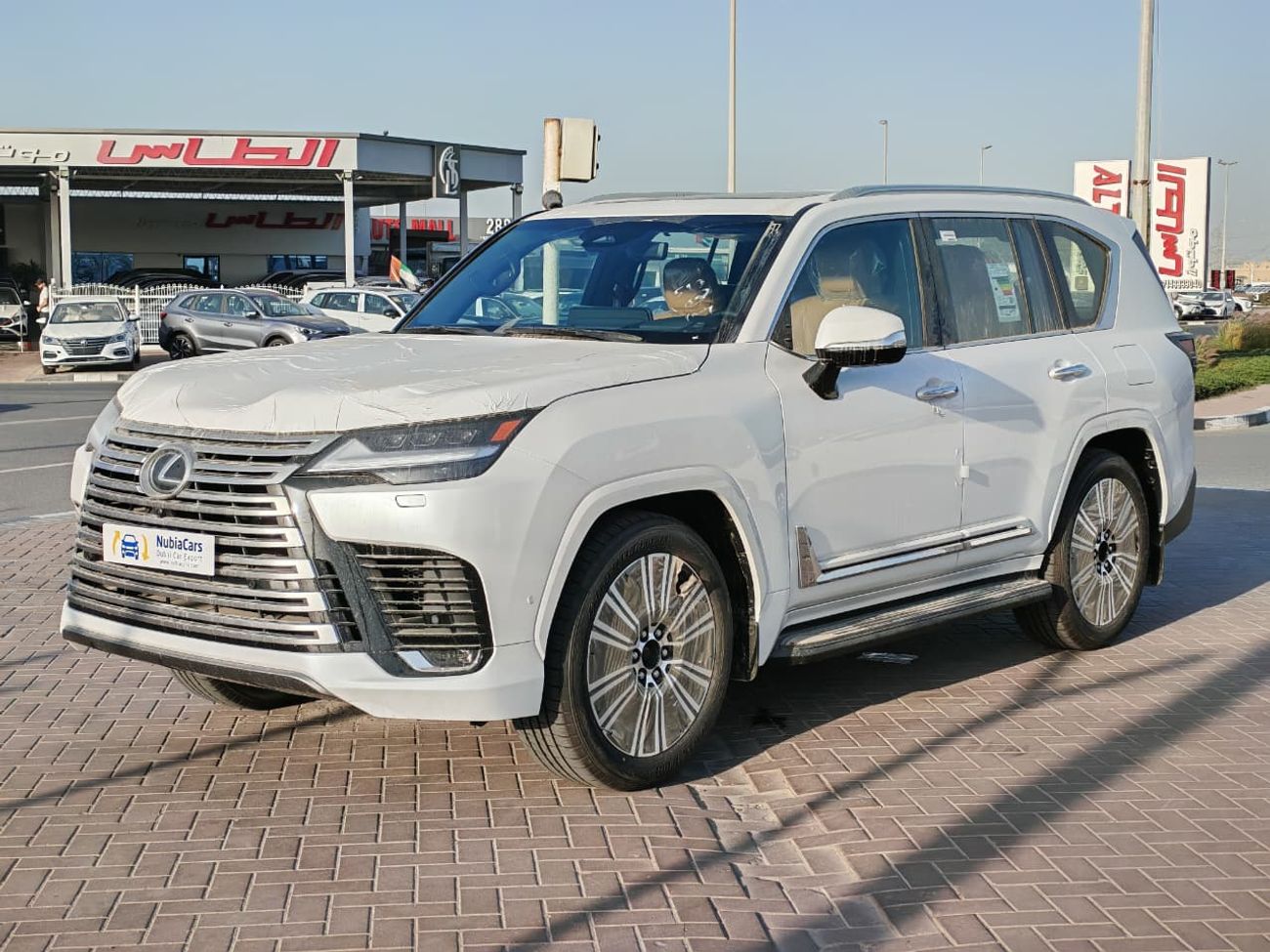 لكزس LX 700h 2026 Lexus LX700h Signature 7-Seater HEV  3.5L V6 Twin-Turbo Petrol A/T 4WD Export Only
