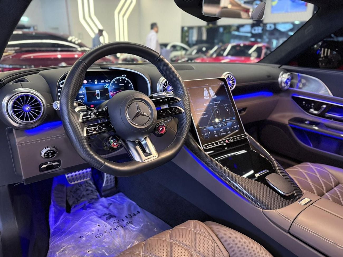 مرسيدس بنز SL 55 AMG Roadster 4Matic+