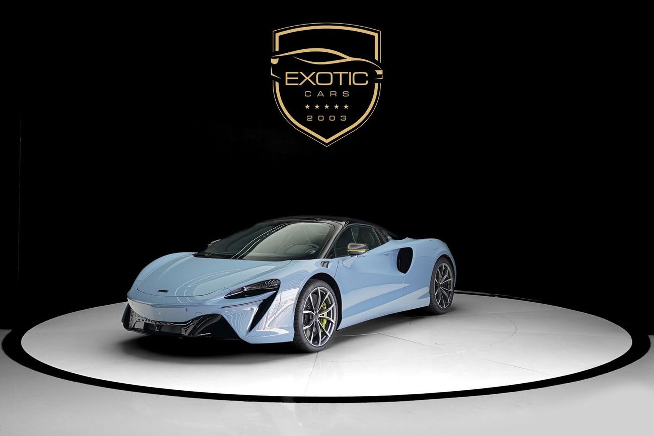 McLaren Artura Spider