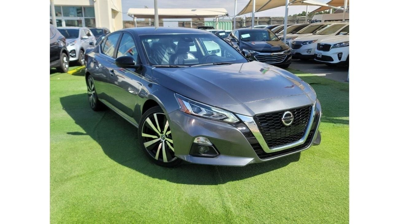 Nissan Altima Sport 2020 Nissan Altima, SR