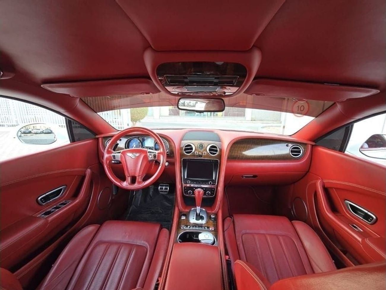 Bentley Continental GT GT 6.0L (552 HP)